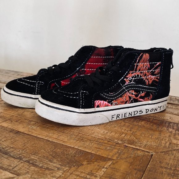 Sk8-Hi Zip Vans X Stranger Things Toddler Shoes size 10 - Picture 1 of 5